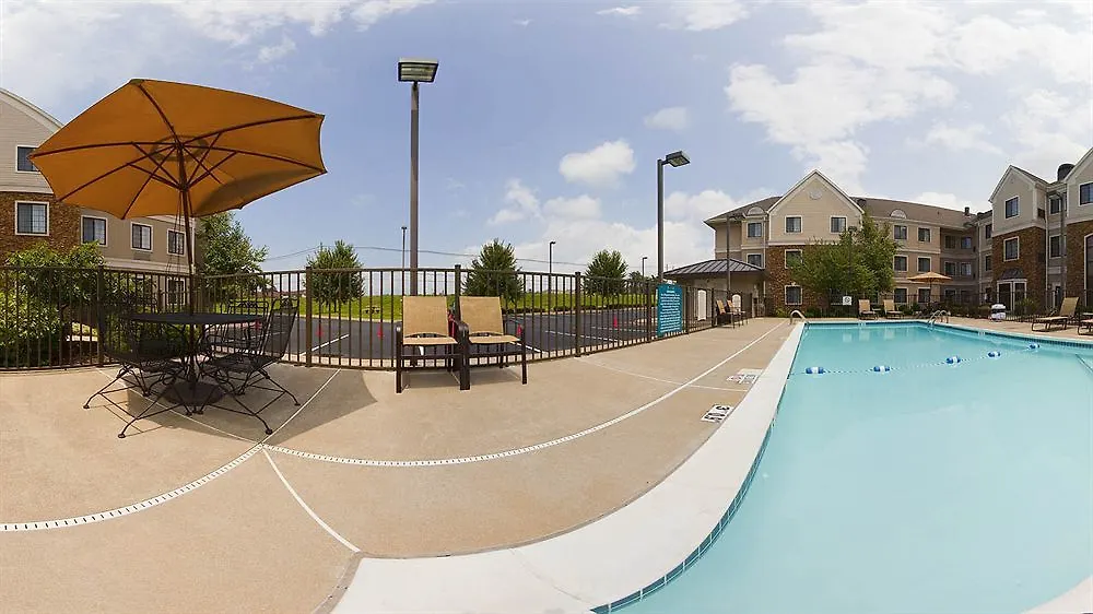 Staybridge Suites Louisville - East By Ihg 3*,