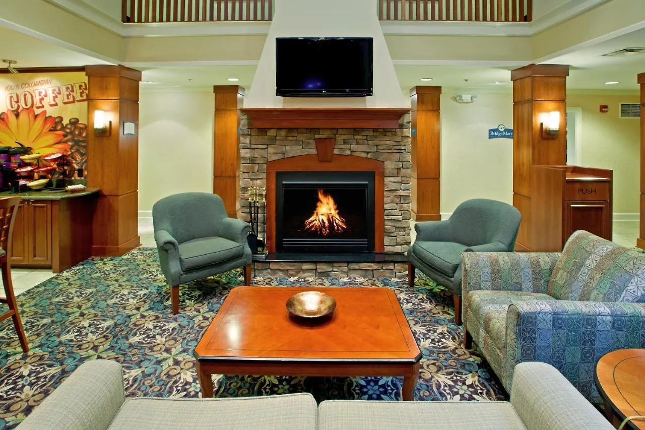 Hotel Staybridge Suites Louisville - East By Ihg